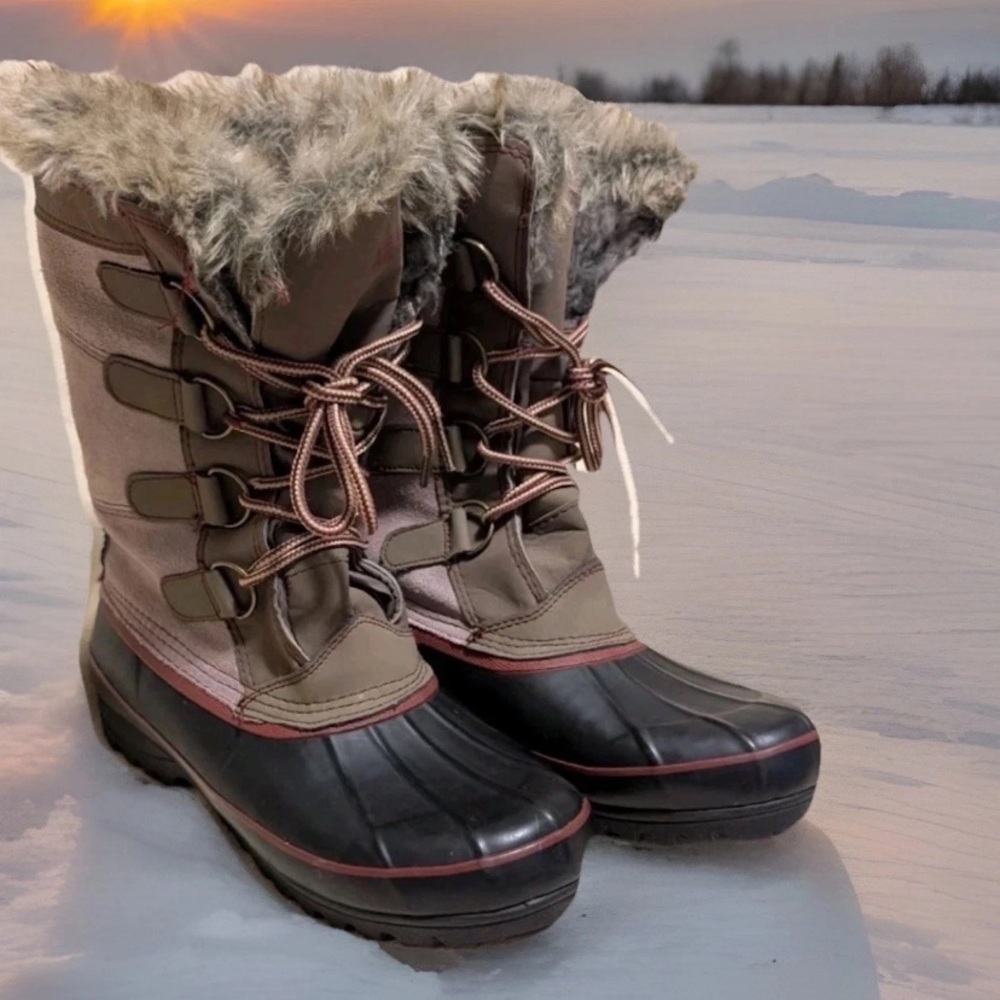 Khombu North Star Boots Woman 10M Waterproof Tan Leather Weather Rated-20~ NEW!